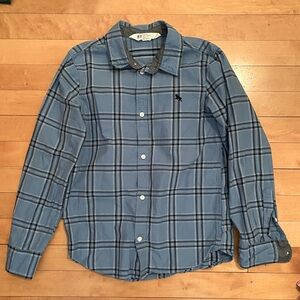 H&M Boys long sleeve blue button down shirt US size 8